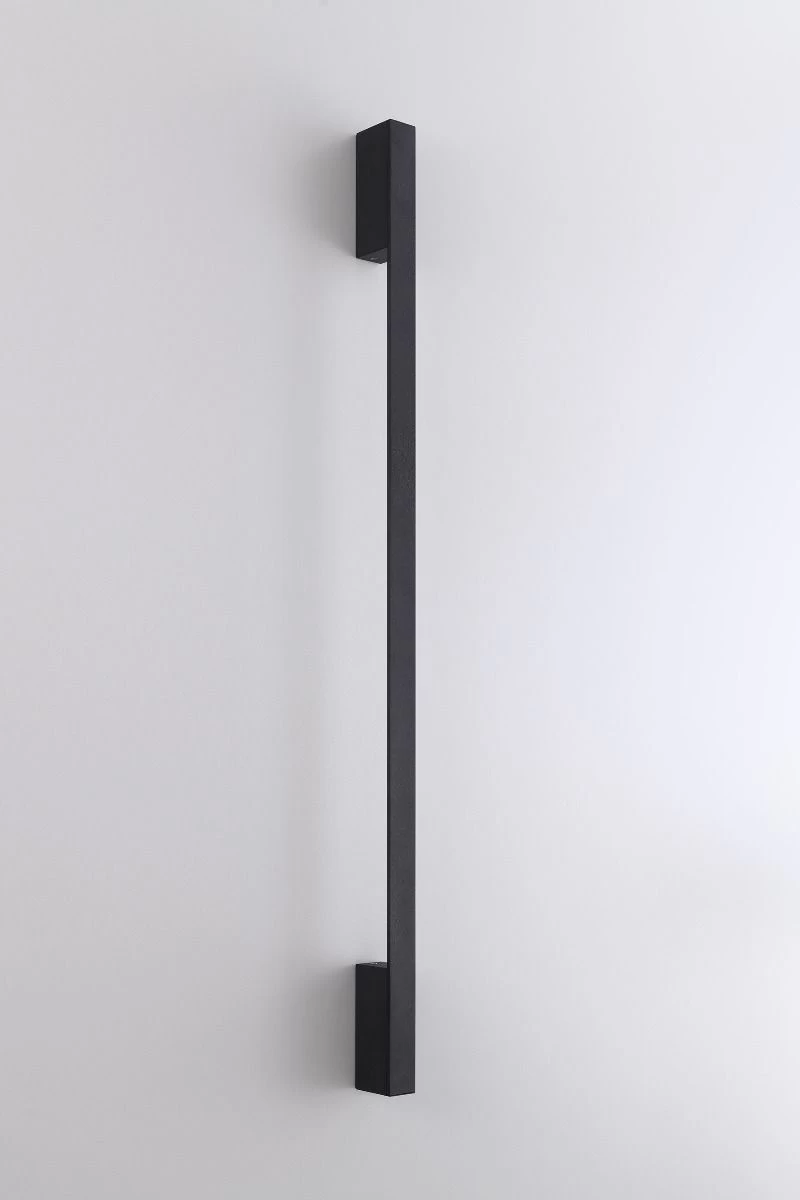 Thoro Sappo M LED Wandlampe Schwarz 2300lm 3000K 4x6,5x120cm 2 Thoro Sappo M LED Wandlampe Schwarz 2300lm 3000K 4x6,5x120cm – Bild 2