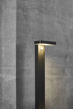 Nordlux RICA LED Solar Sockelleuchte Schwarz Edelstahl 450lm IP44 Mit Bewegungsmelder 15x60cm 9 Nordlux RICA LED Solar Sockelleuchte Schwarz Edelstahl 450lm IP44 Mit Bewegungsmelder 15x60cm -Beleuchtung Rabatte 2118178003am