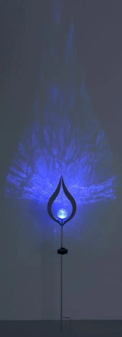 Design Solarleuchte Silber Mit Blauer Glaskugel 17,5x6x90cm Mit Erdspieß Von Globo 11 Design Solarleuchte Silber Mit Blauer Glaskugel 17,5x6x90cm Mit Erdspieß Von Globo -Beleuchtung Rabatte 33467b s