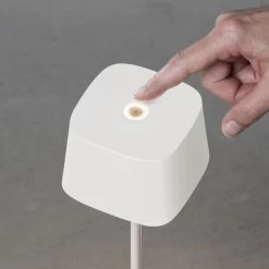 KONSTSMIDE Capri LED USB Akku Tischleuchte Weiss Dimmbar 2700/3000K -Beleuchtung Rabatte 7814 250.p.8.0