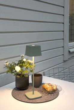 KONSTSMIDE Capri LED USB Akku Tischleuchte Grün/grau Dimmbar 2700/3000K -Beleuchtung Rabatte 7814 630.s.1.0