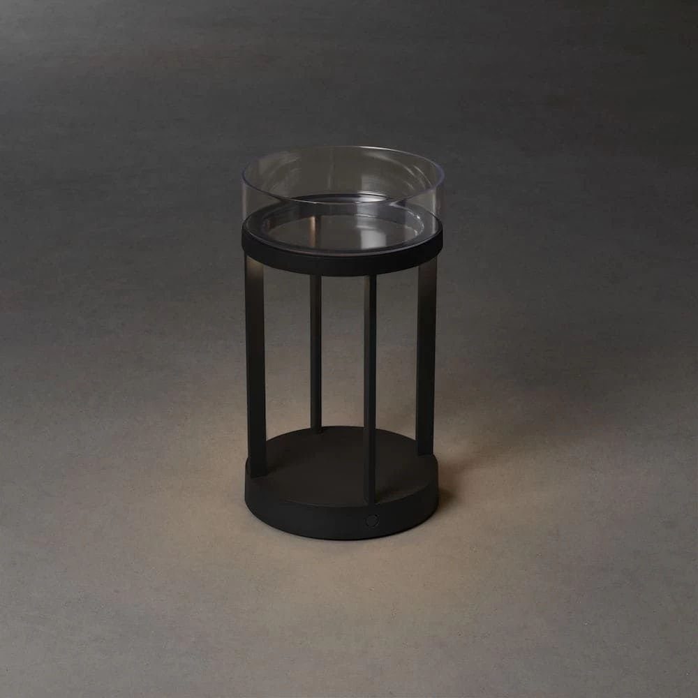 KONSTSMIDE Chieti Schwarz LED USB Akku Laterne Rund Dimmbar 2700K/3000K Glasdeck 5 KONSTSMIDE Chieti Schwarz LED USB Akku Laterne Rund Dimmbar 2700K/3000K Glasdeck – Bild 5