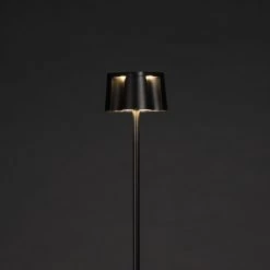 KONSTSMIDE Nice Akku Stehleuchte IP54 Schwarz Dimmbar 2700/3000K -Beleuchtung Rabatte 7831 750.f.8.0
